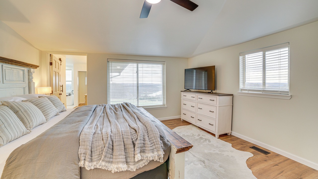 Photo of Bathroom in Oak Grove