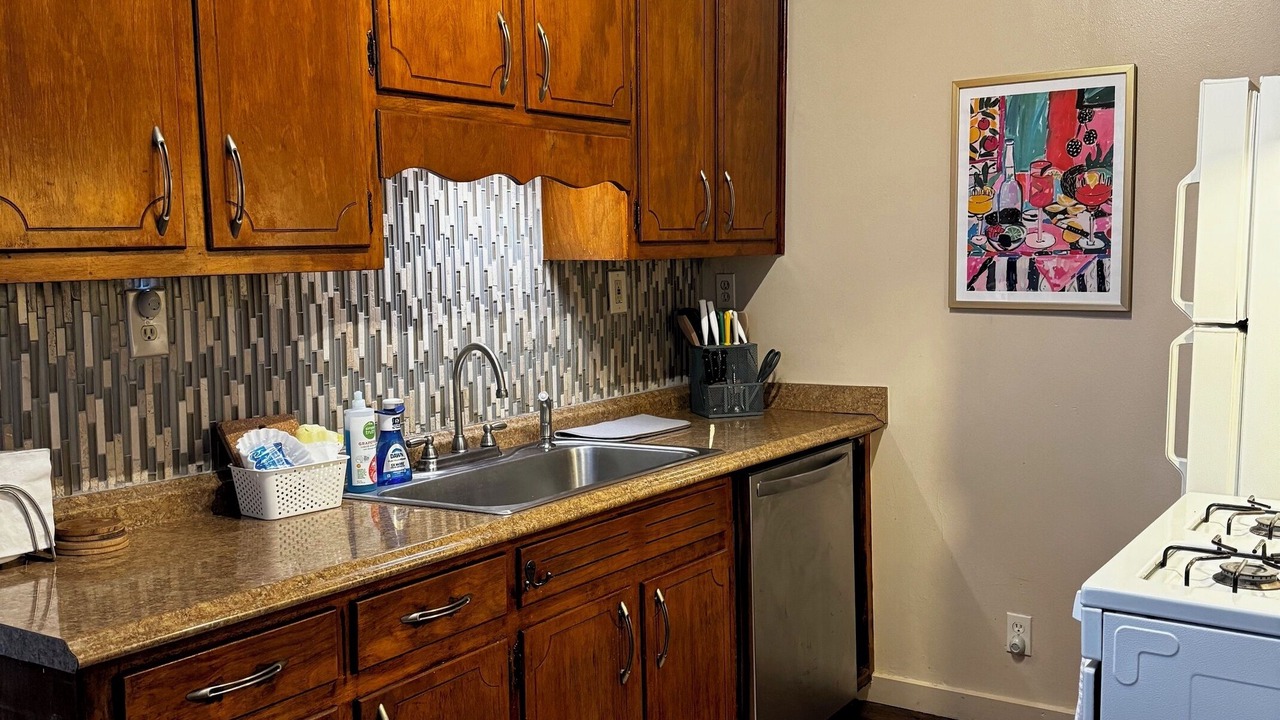 Photo of Kitchen in Cooper-Young Historic District