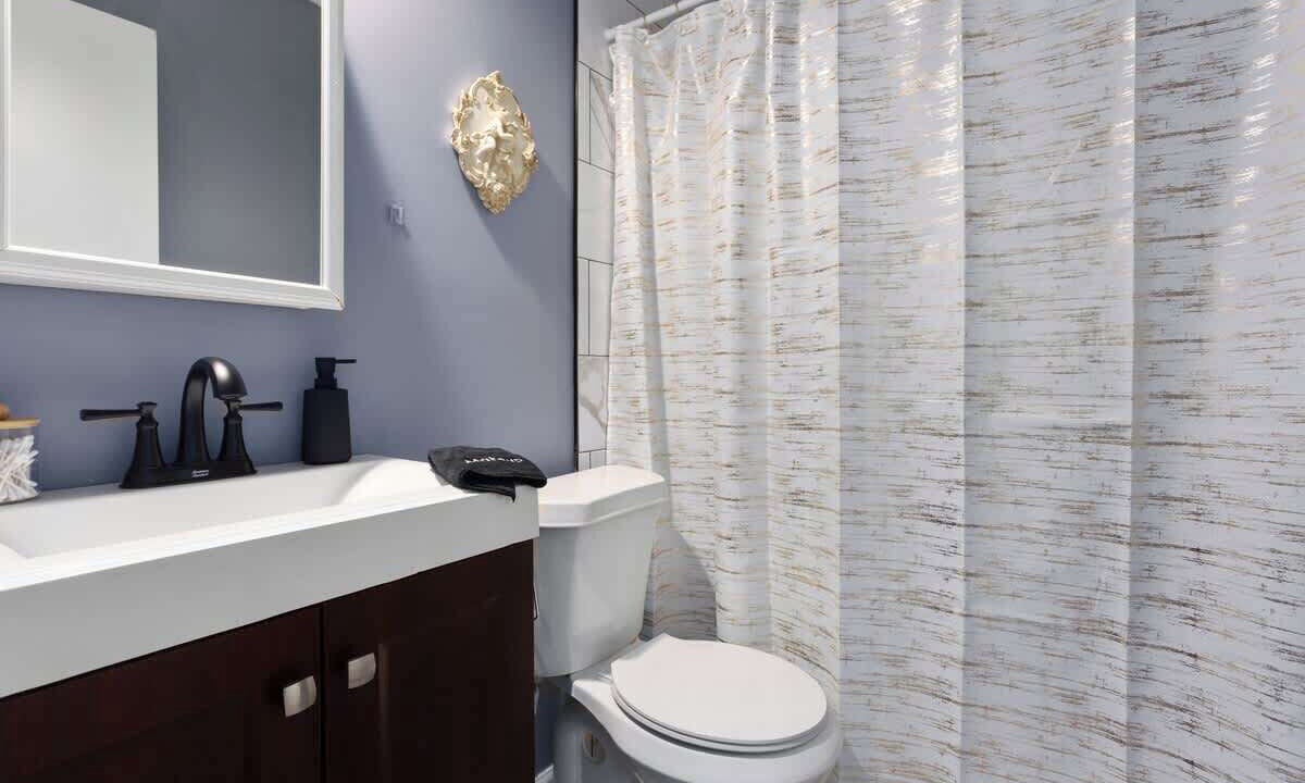 Photo of Bathroom in South Kansas City