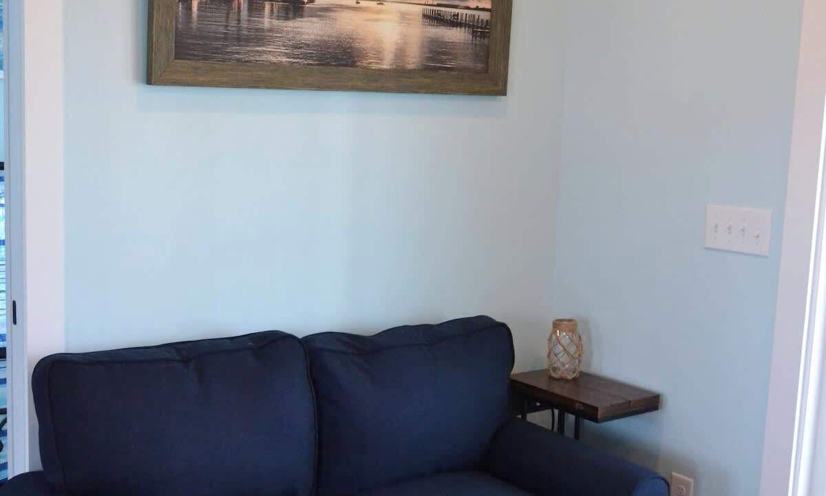 Photo of Livingroom in Davis