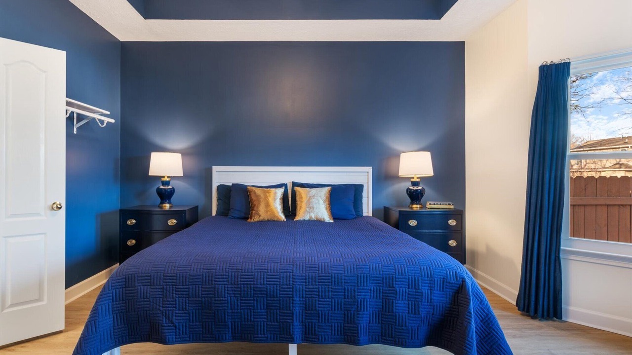 Photo of Bedroom in Hurwood Heights