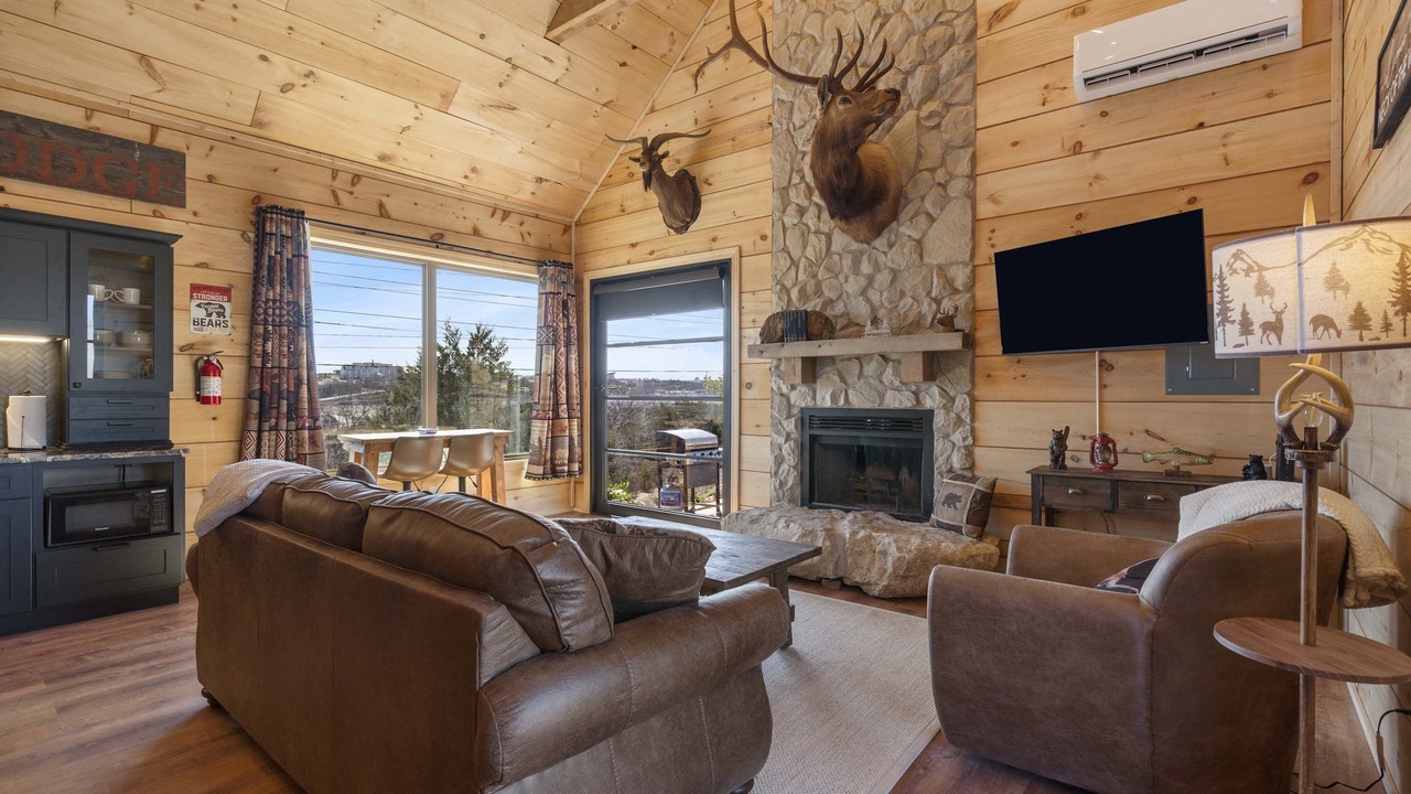 Photo of Bedroom in Branson