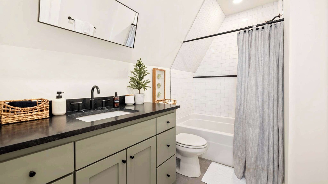Photo of Bathroom in Bella Vista