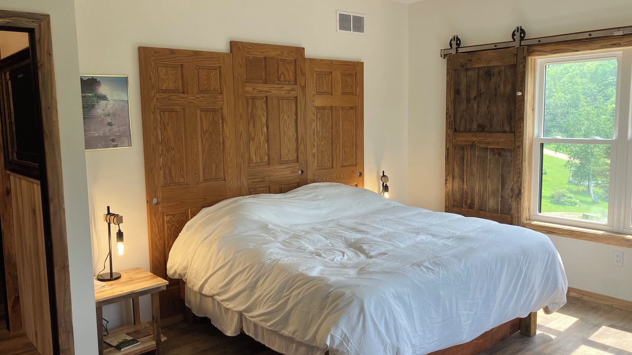 Photo of Bedroom in Viola