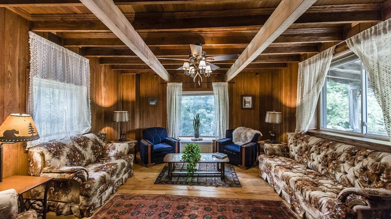 Photo of Livingroom in Gallatin