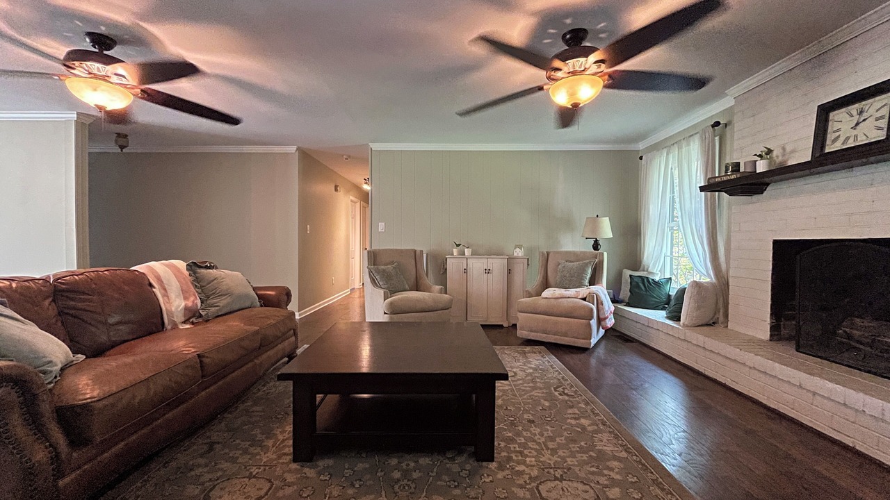 Photo of Livingroom in Columbia