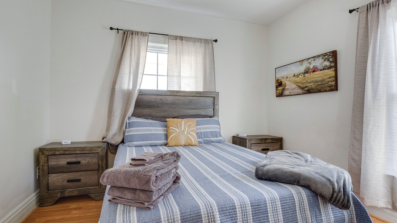 Photo of Bedroom in Junction City