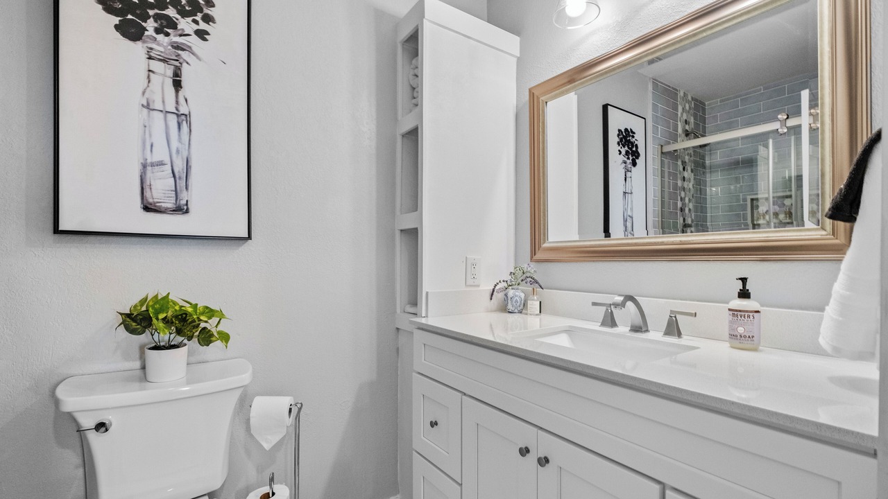 Photo of Bathroom in Beaver Shores