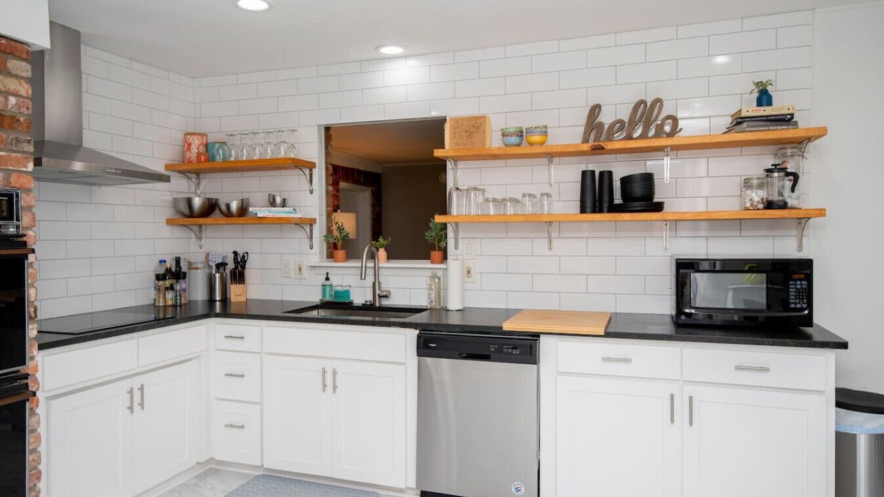 Photo of Kitchen in Midtown