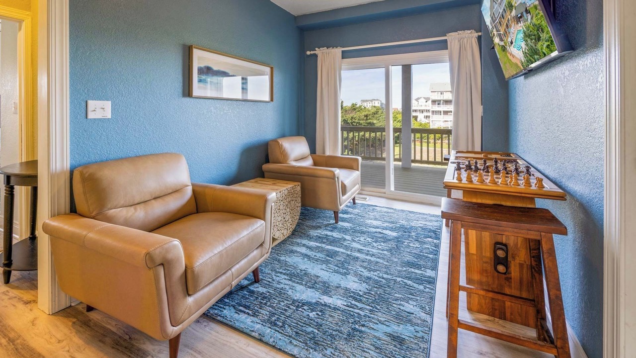Photo of Bedroom in Wind Over Waves