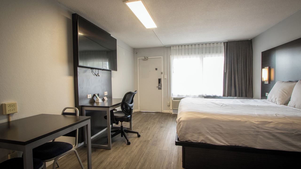 Photo of Bedroom in Henderson