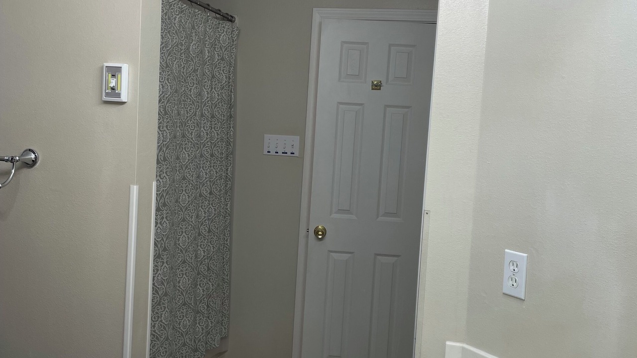 Photo of Bathroom in Doyline