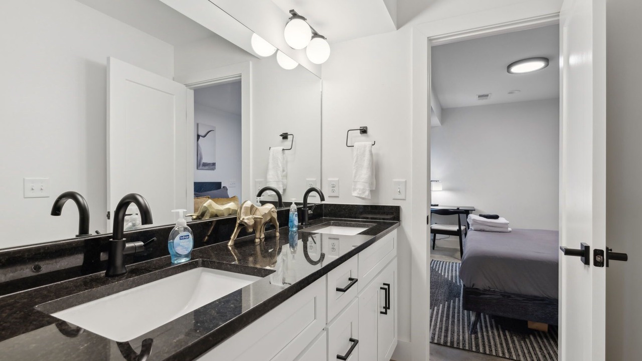 Photo of Bathroom in Haynes Area