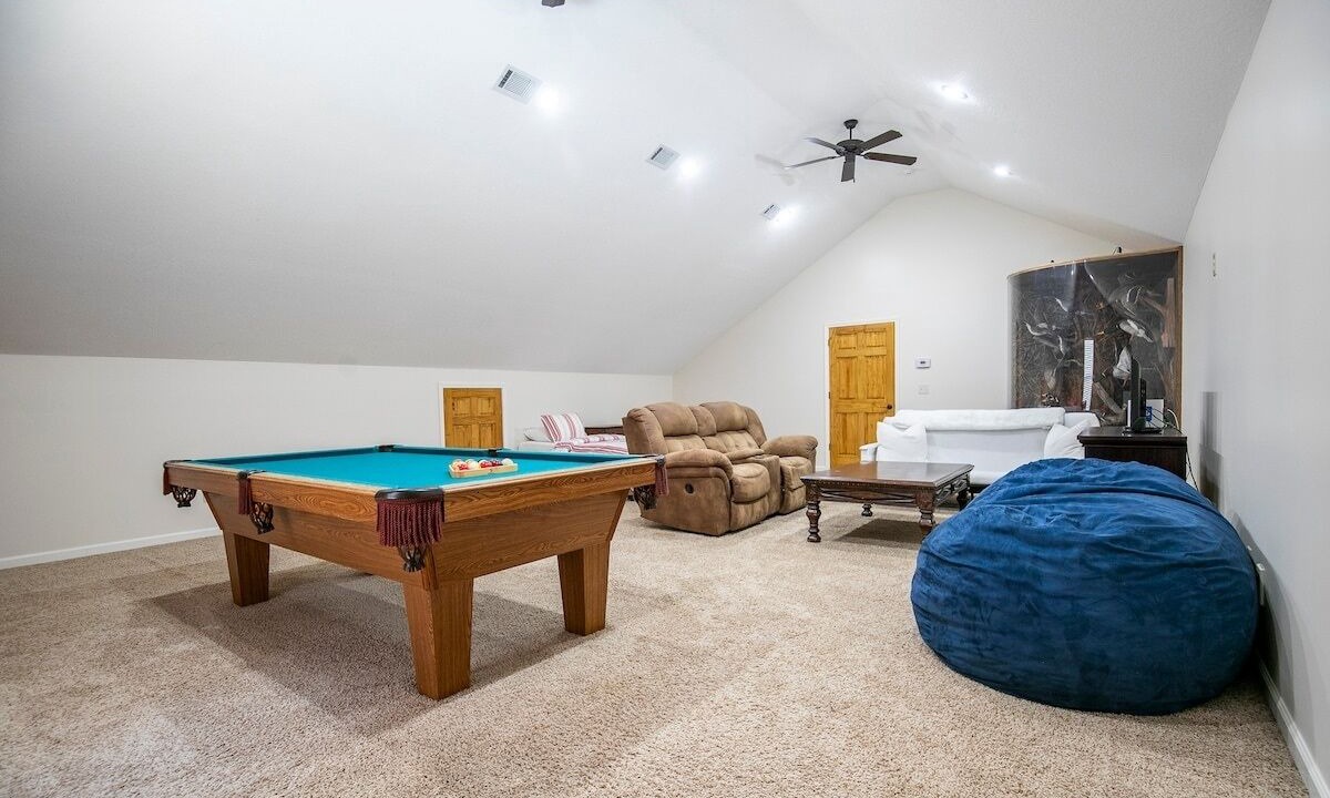 Photo of Livingroom in Lafayette County