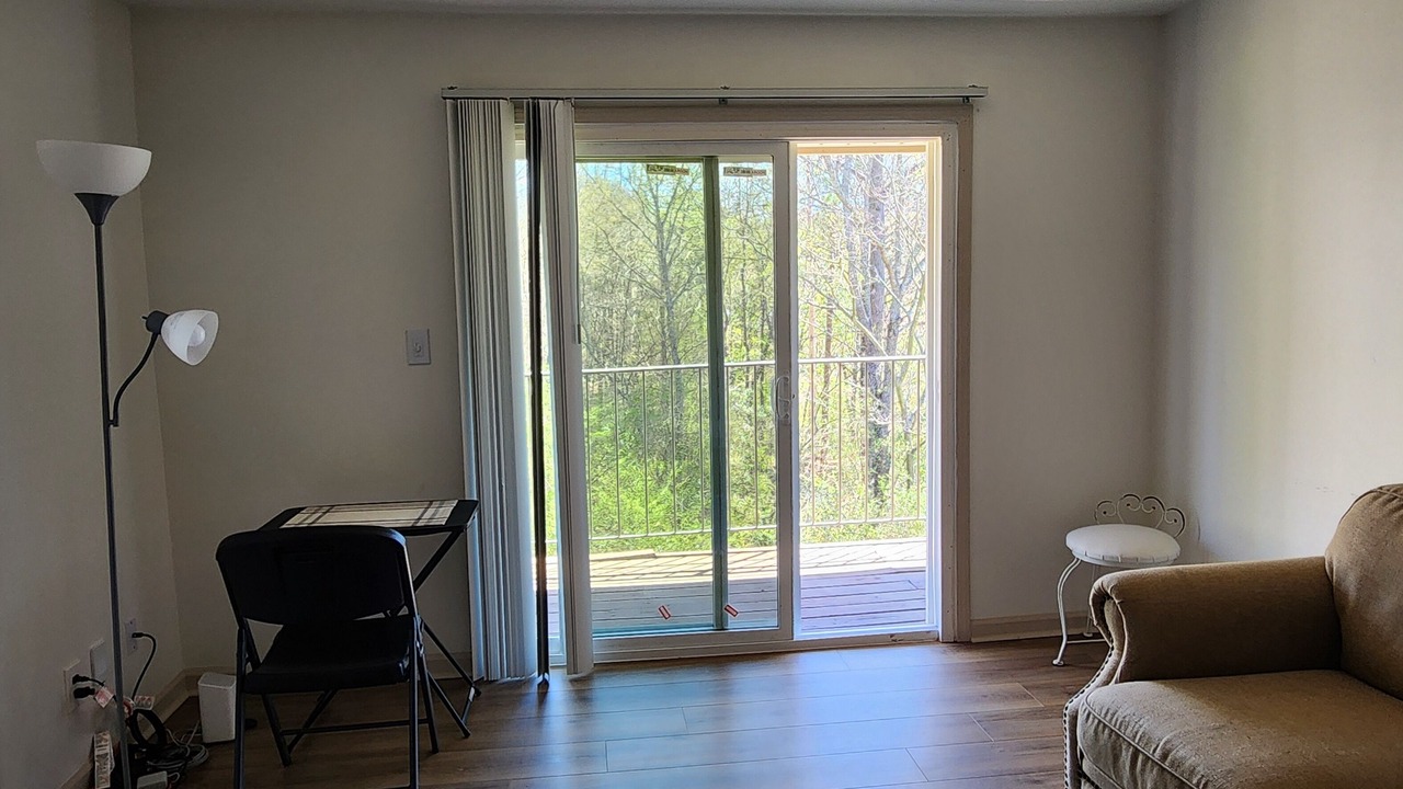 Photo of Livingroom in Rock Creek