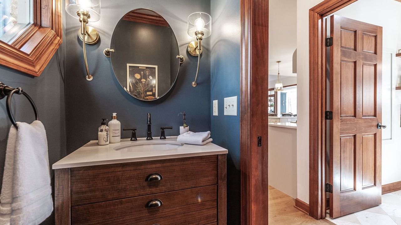 Photo of Bathroom in Hendersonville