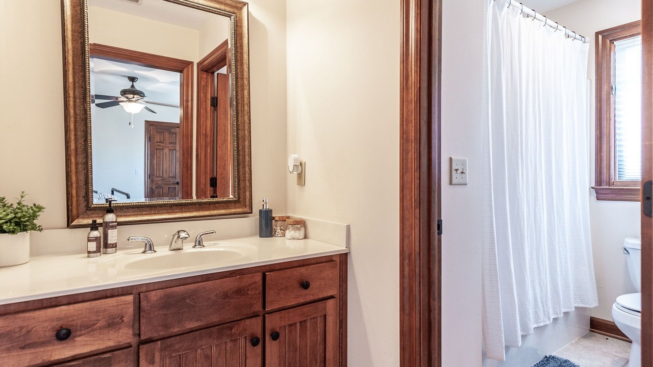 Photo of Bathroom in Hendersonville