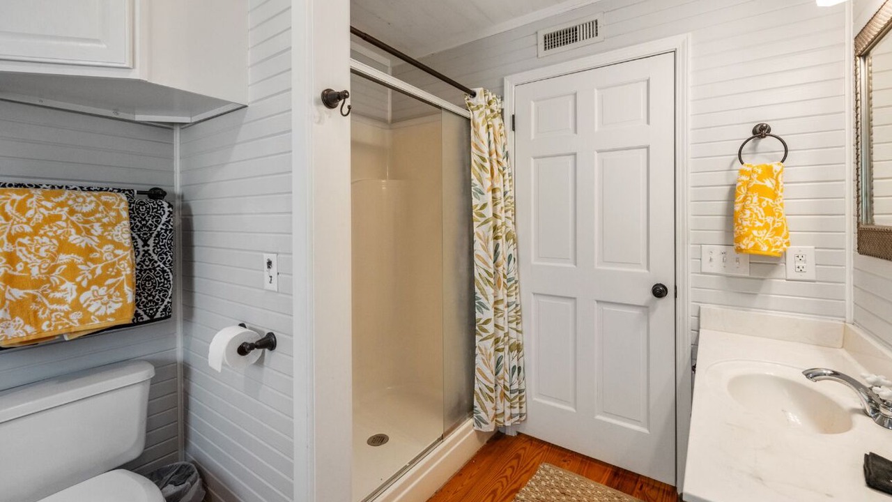 Photo of Bathroom in Morris Chapel
