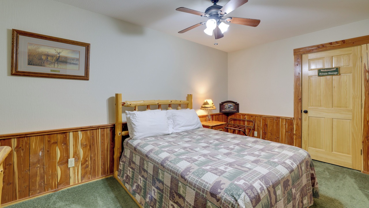 Photo of Bedroom in Sylvan Shores