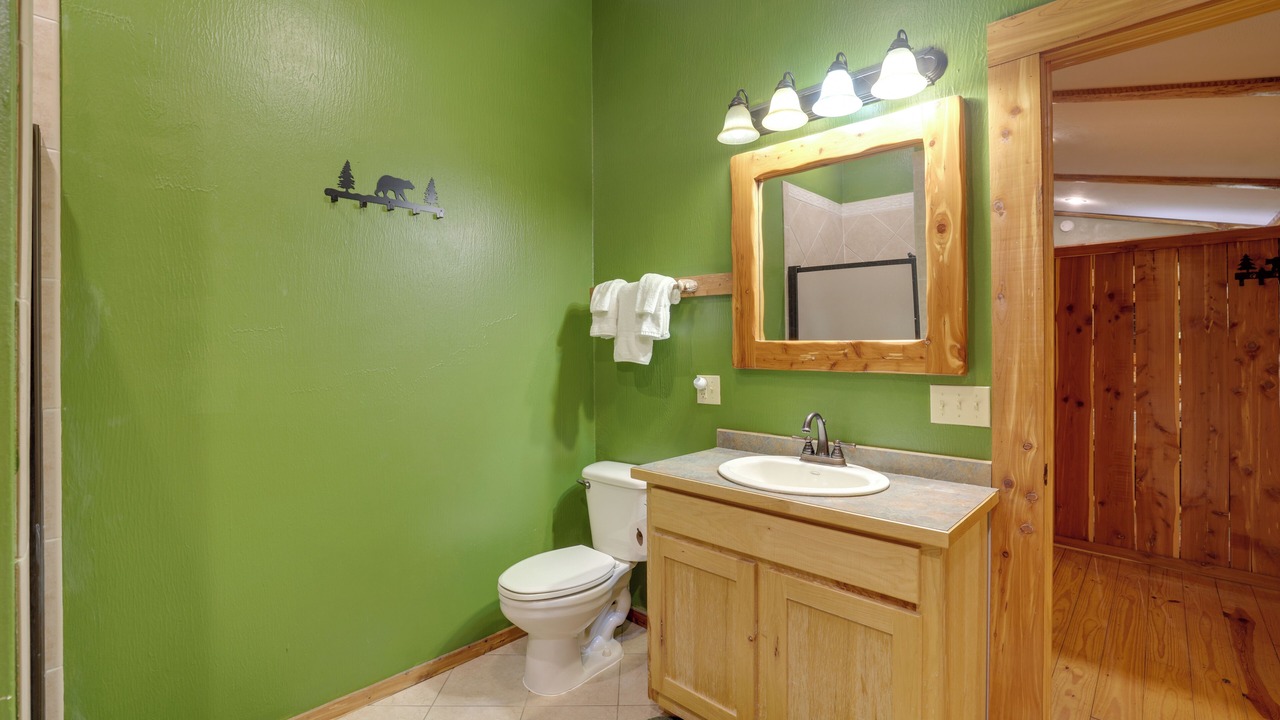 Photo of Bathroom in Sylvan Shores