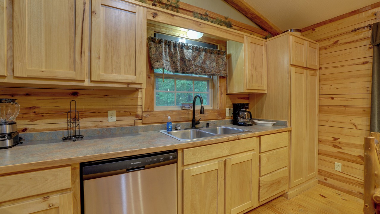 Photo of Kitchen in Sylvan Shores
