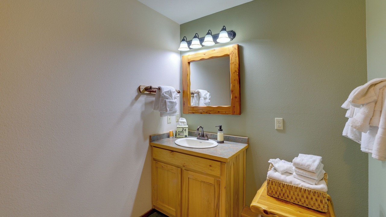 Photo of Bathroom in Sylvan Shores
