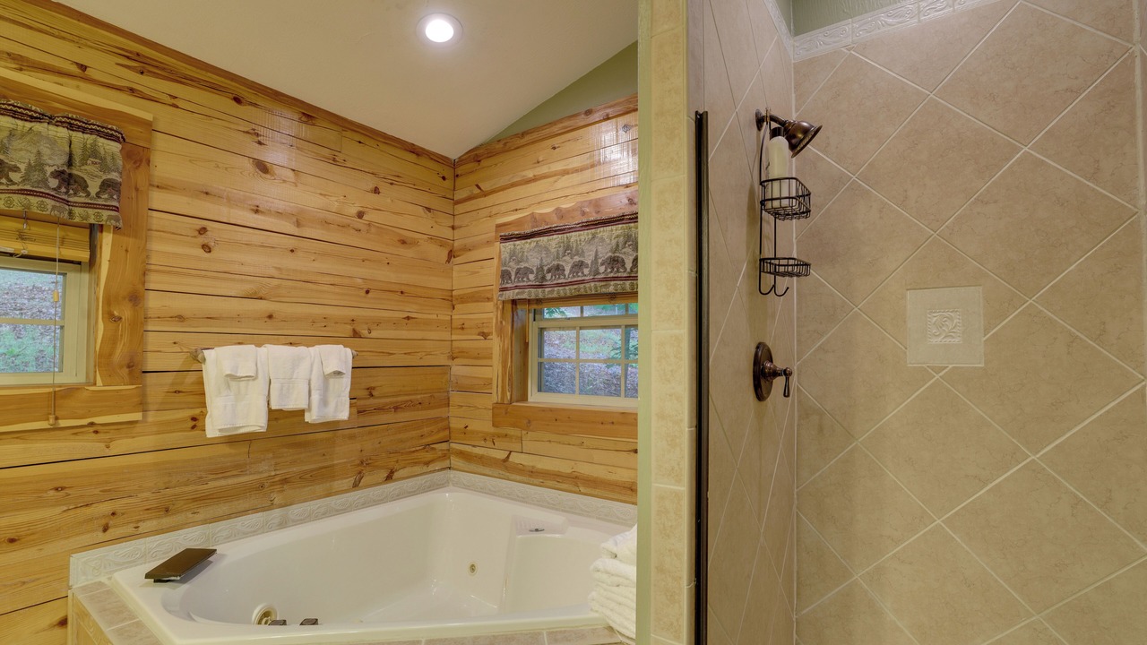 Photo of Bathroom in Sylvan Shores