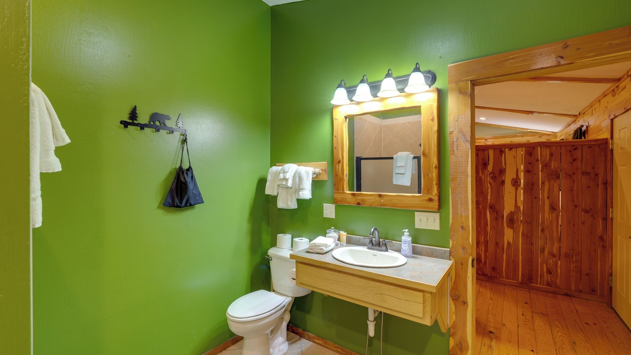 Photo of Bathroom in Sylvan Shores