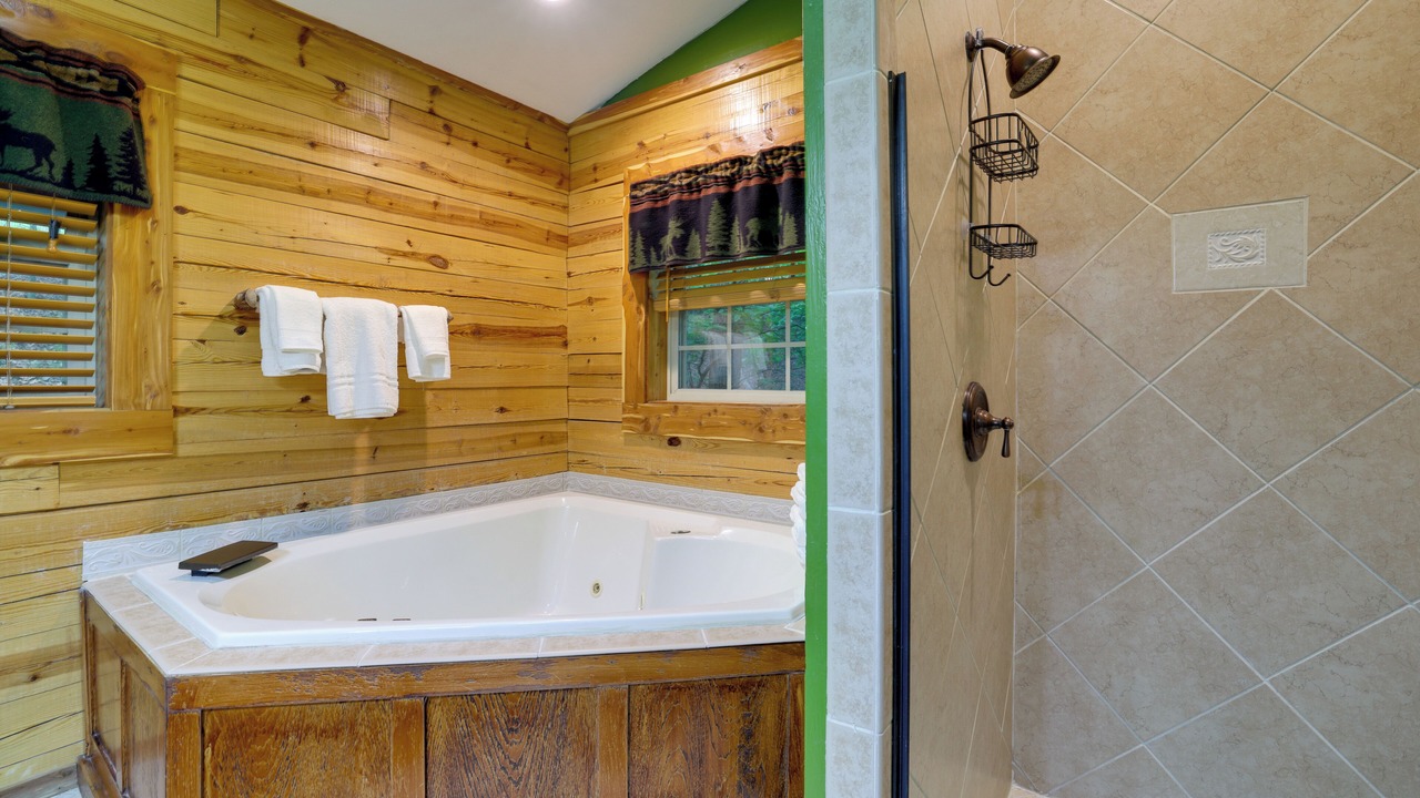 Photo of Bathroom in Sylvan Shores