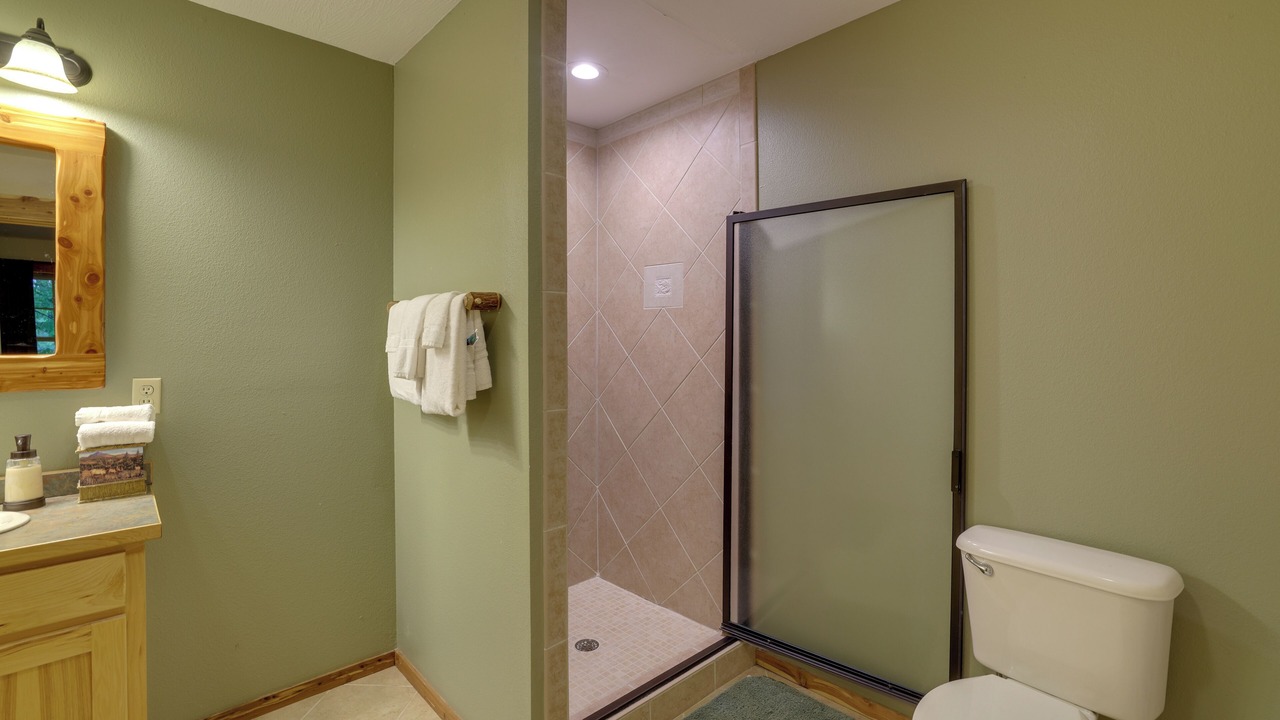 Photo of Bathroom in Sylvan Shores