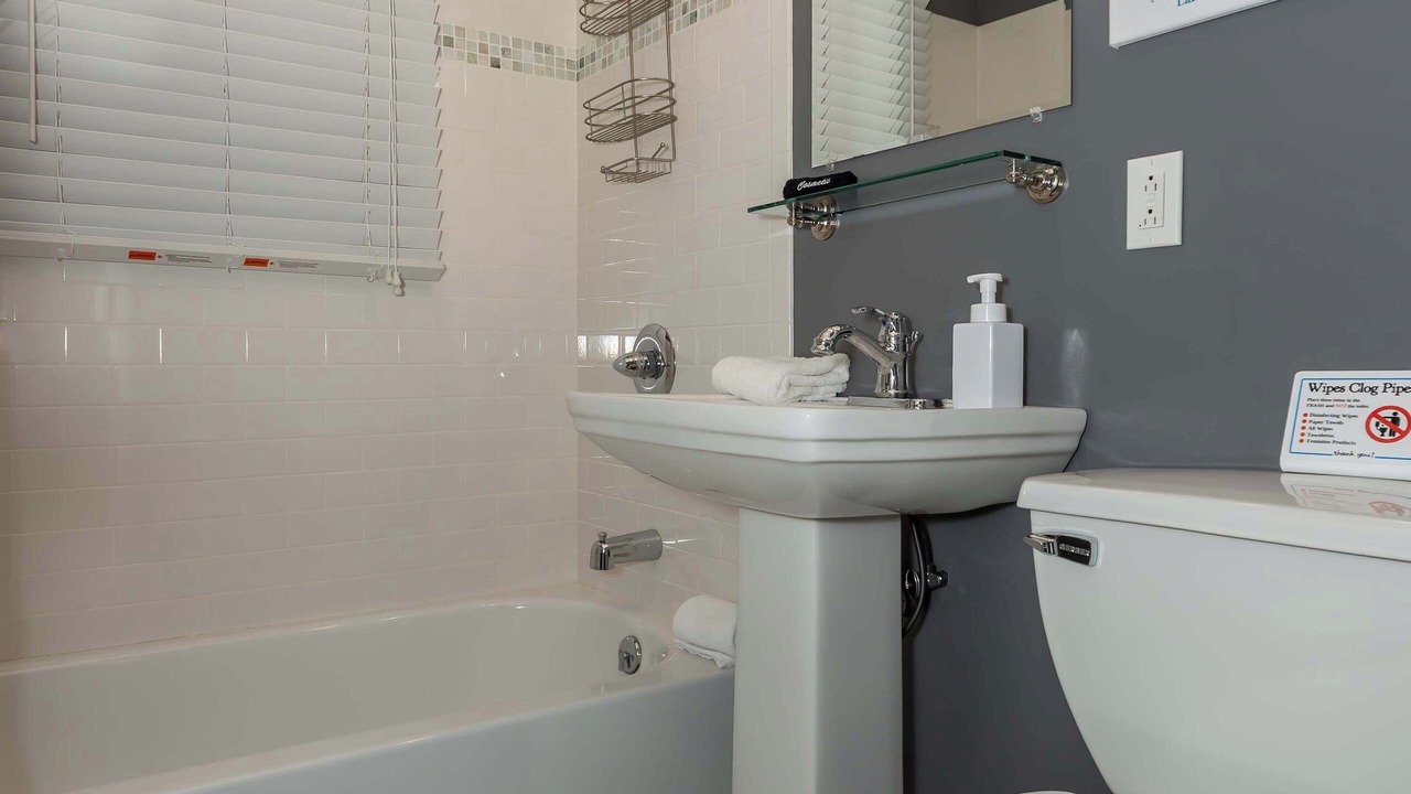 Photo of Bathroom in Camdenton