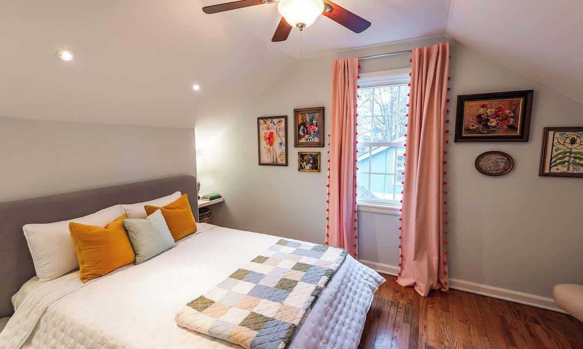 Photo of Bedroom in Greenwood