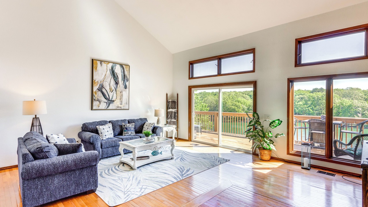 Photo of Livingroom in Bella Vista