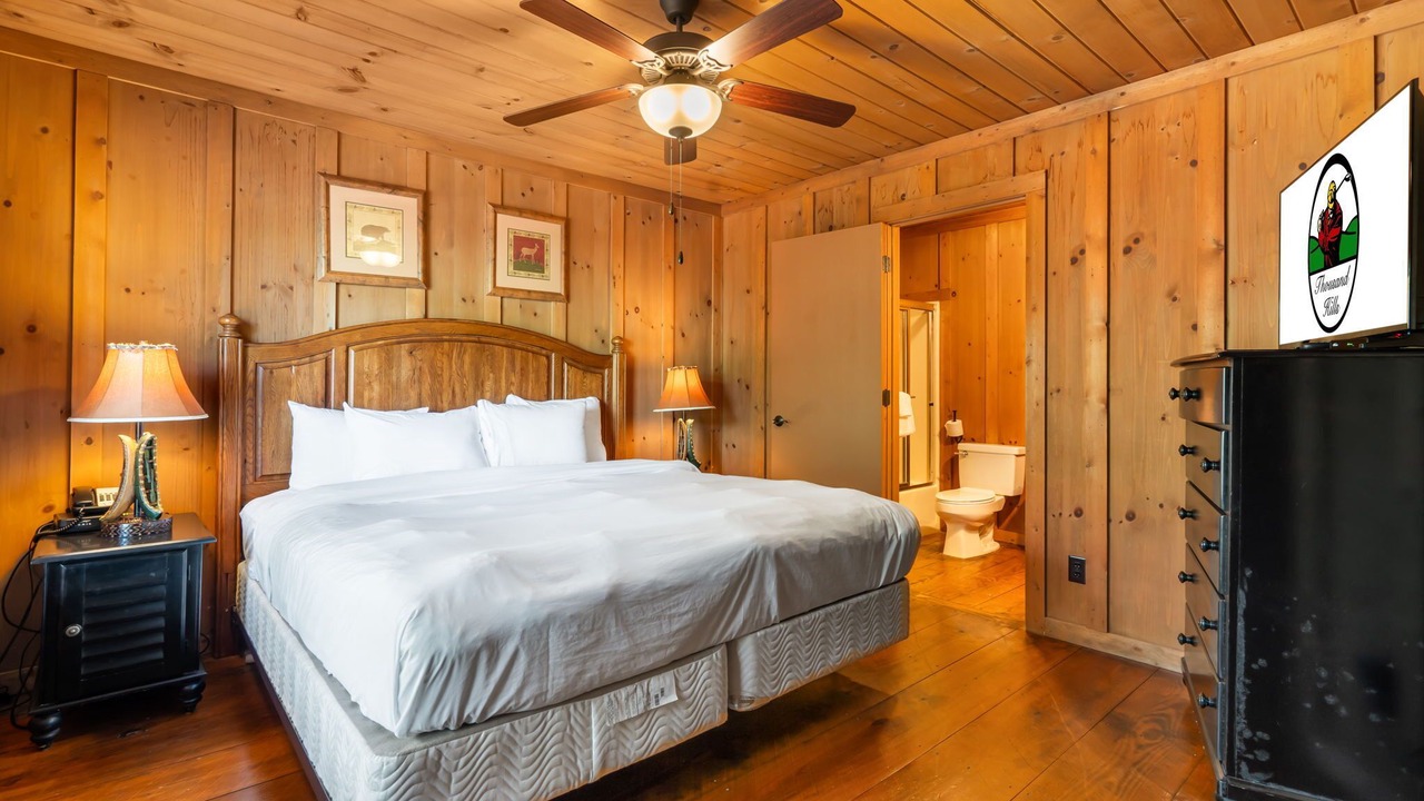 Photo of Bedroom in Branson