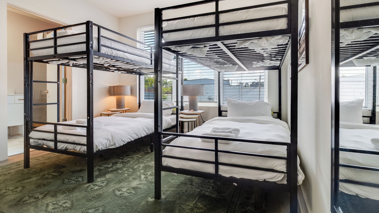 Photo of Bedroom in Five Points