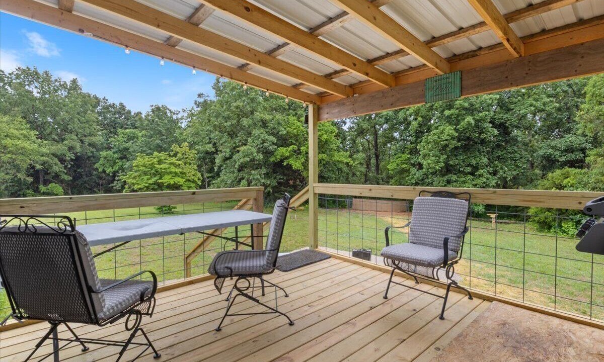 Photo of Outdoor in Barnett