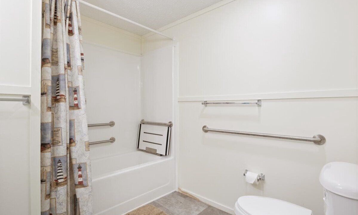 Photo of Bathroom in Barnett