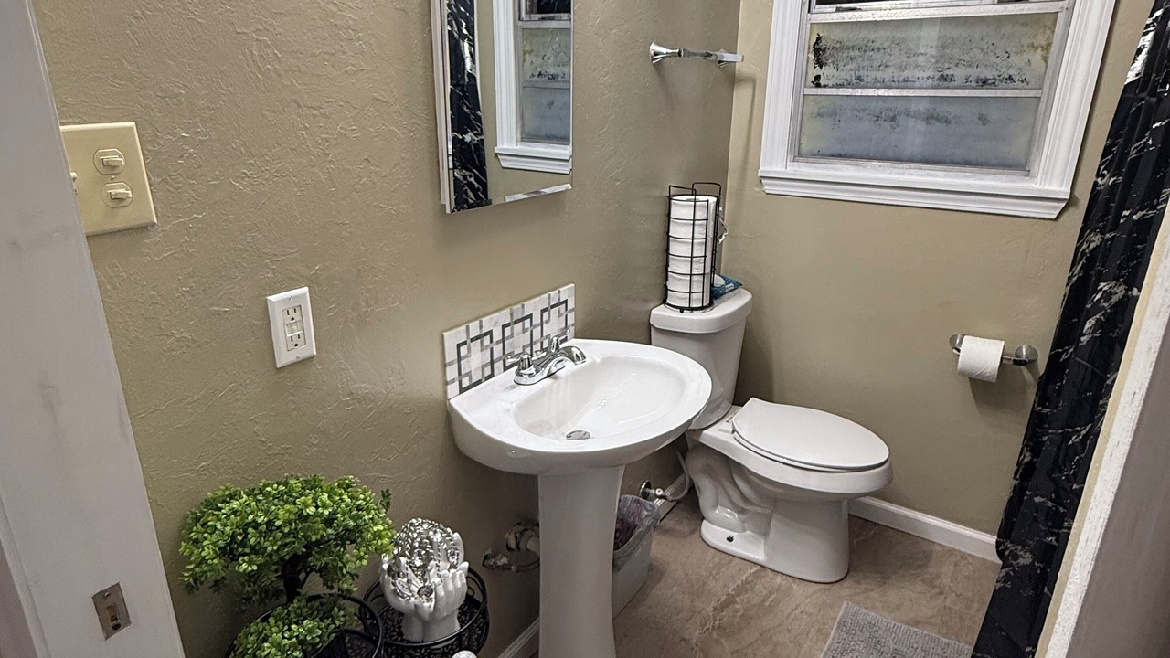 Photo of Bathroom in Capital View