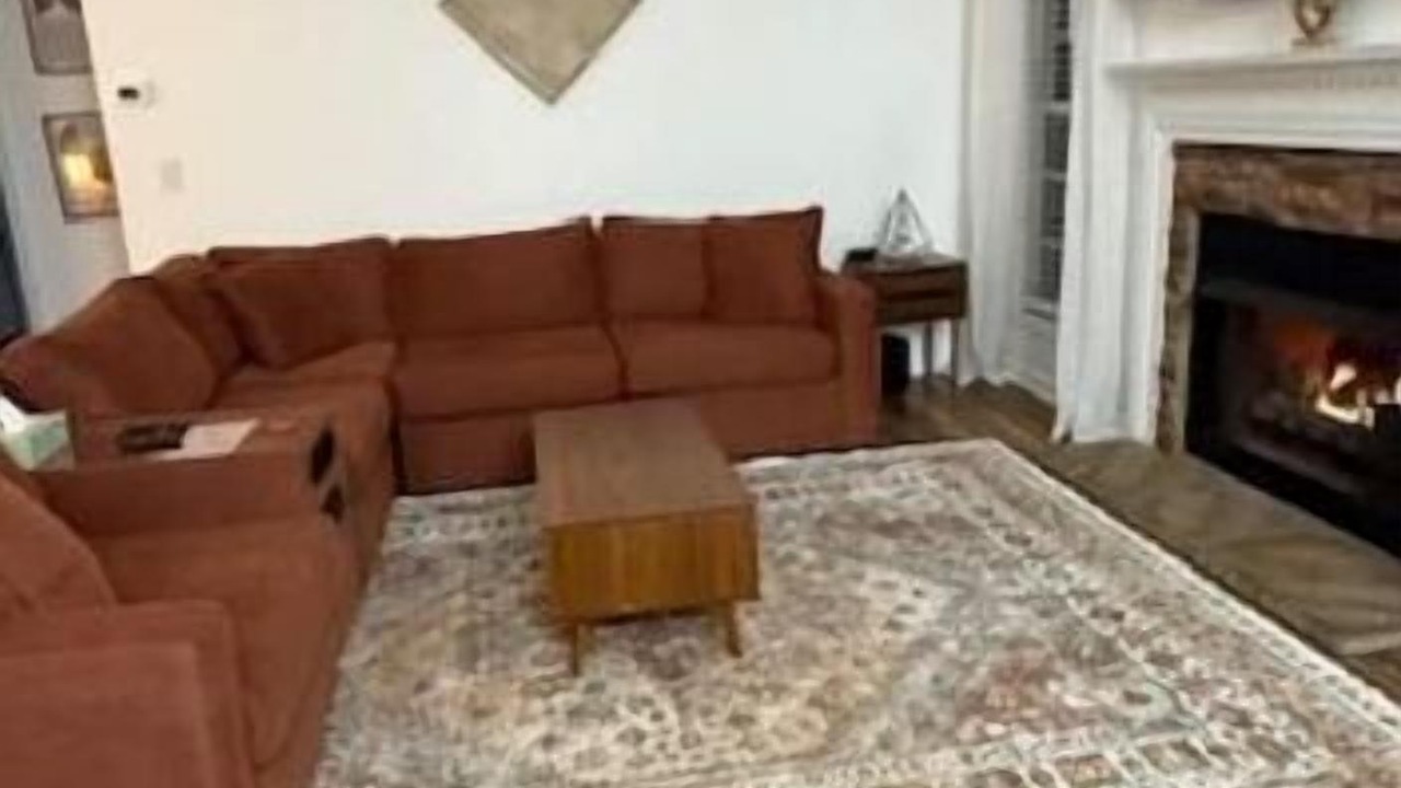 Photo of Livingroom in Clarksville