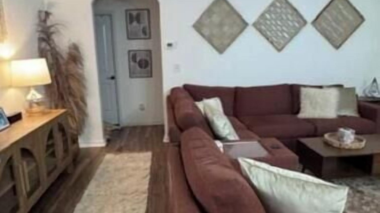 Photo of Livingroom in Clarksville