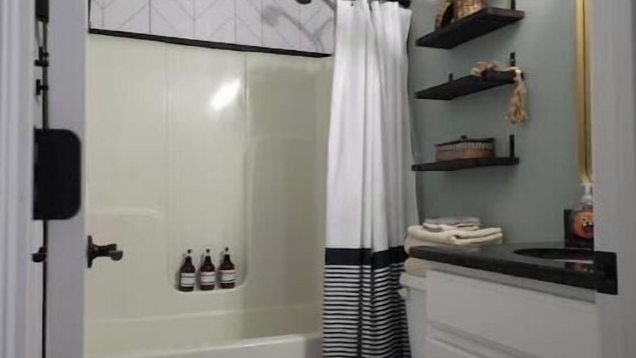 Photo of Bathroom in Clarksville