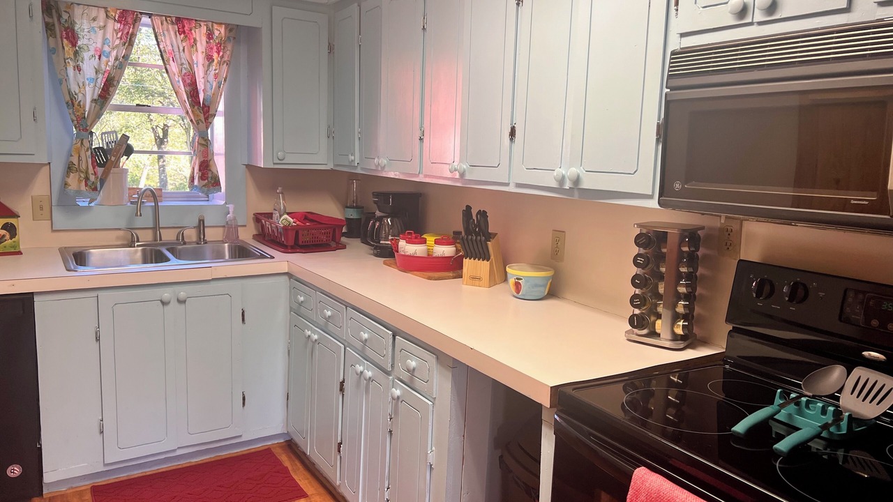 Photo of Kitchen in Harriet
