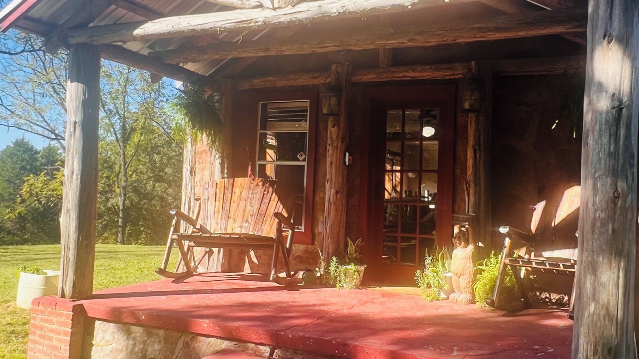 Photo of Outdoor in Harriet