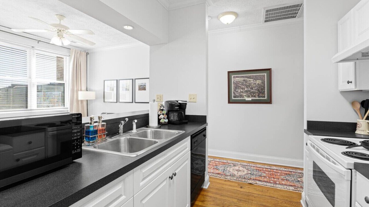 Photo of Kitchen in Maryville