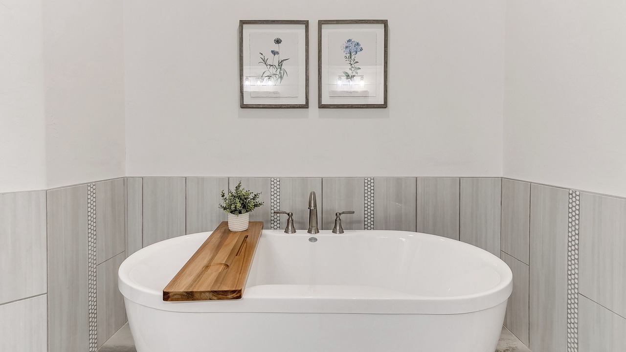 Photo of Bathroom in Yukon