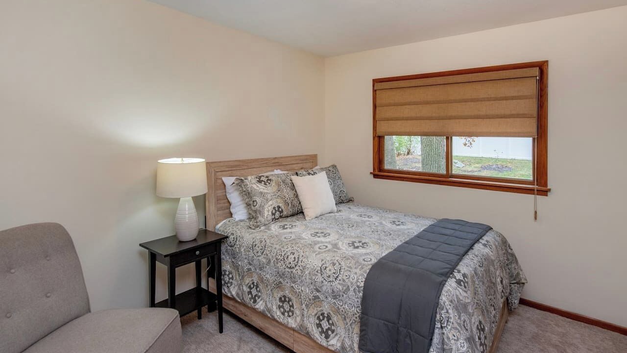 Photo of Bedroom in Apple Valley