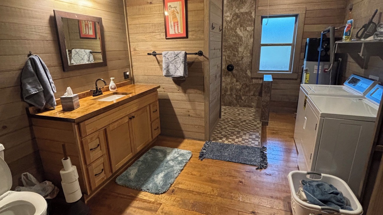Photo of Bathroom in Arkadelphia