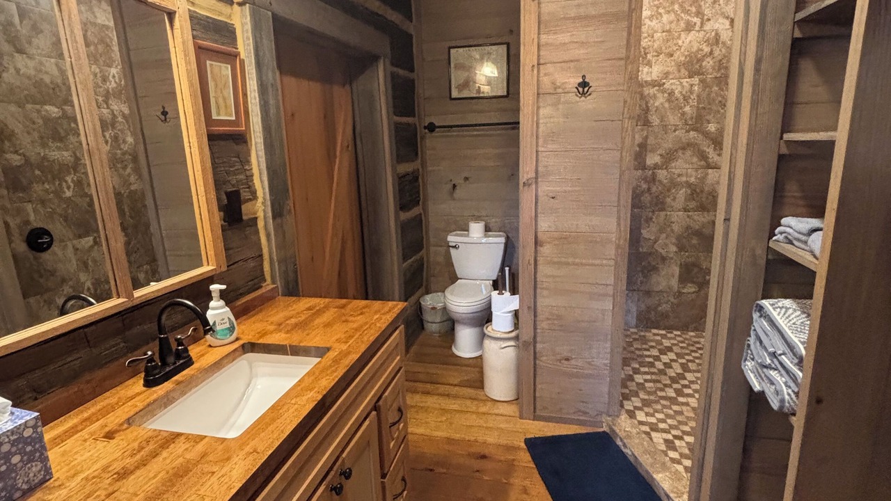 Photo of Bathroom in Arkadelphia
