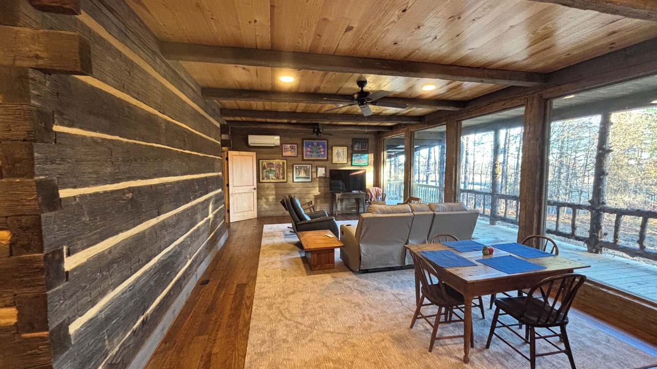 Photo of Bedroom in Arkadelphia