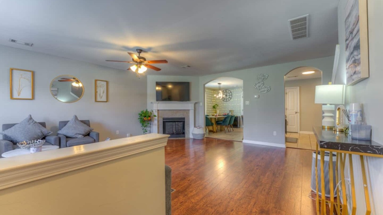 Photo of Bedroom in Gray's Creek